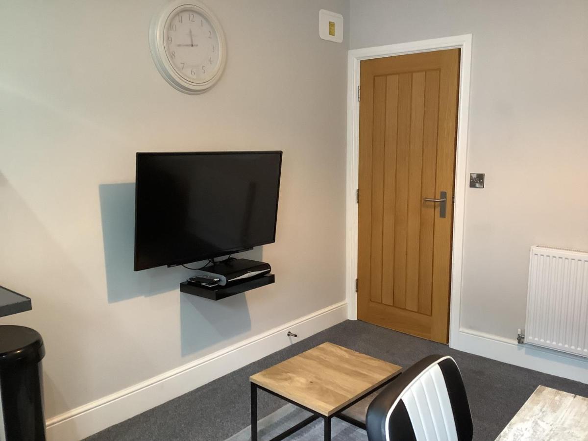 Jeffersons Hotel & Serviced Apartments (Adults Only) バロー・イン・ファーネス エクステリア 写真