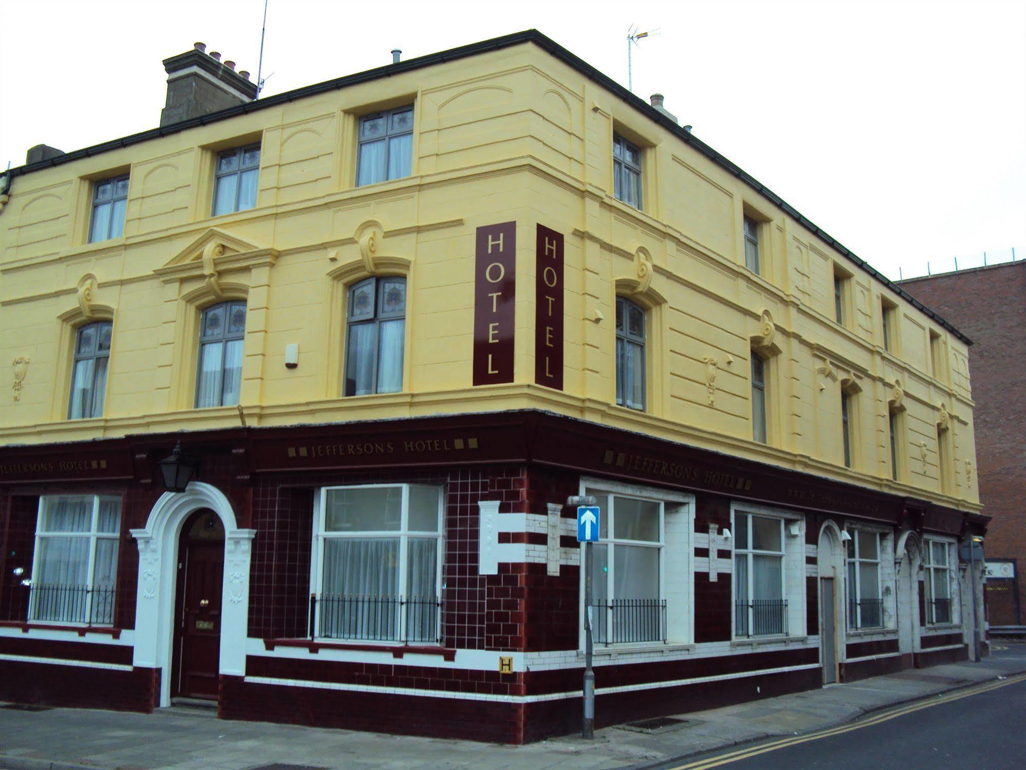 Jeffersons Hotel & Serviced Apartments (Adults Only) バロー・イン・ファーネス エクステリア 写真