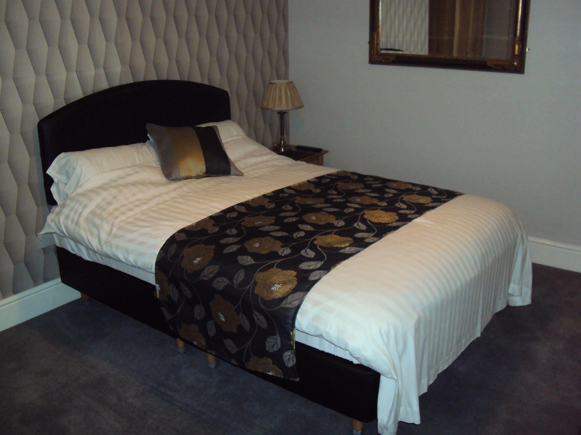 Jeffersons Hotel & Serviced Apartments (Adults Only) バロー・イン・ファーネス エクステリア 写真